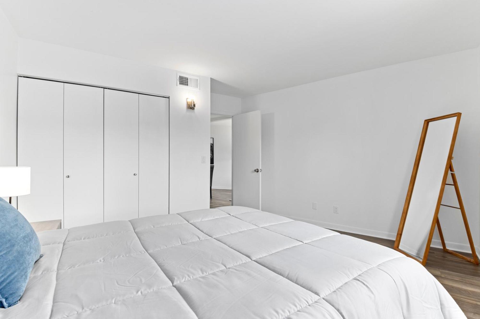 The Concord Place Peoria Room photo